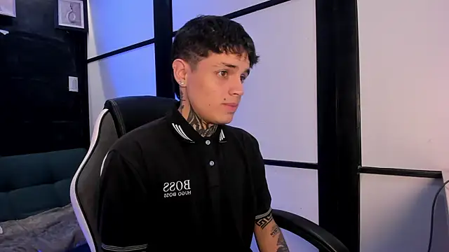 Declan-Fox online show from October 2025 12:14:02 PM