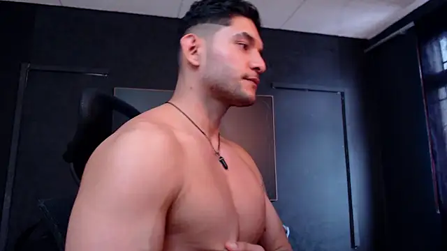 Snapshot of RichardMilleer chatting on March 2026 04:40:02 PM RichardMilleer online show from March 2026 04:40:02 PM