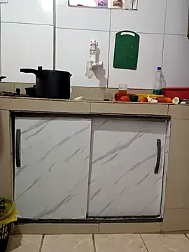 Snapshot of Rosabela04 chatting on October 2025 01:52:01 PM Rosabela04 online show from October 2025 01:52:01 PM