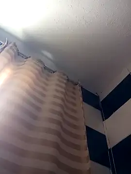 Snapshot of Rosabela04 chatting on November 2025 02:53:02 PM Rosabela04 online show from November 2025 02:53:02 PM