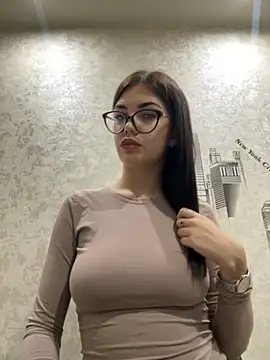 Snapshot of milka_catt chatting on September 2025 05:26:02 PM milka catt online show from September 2025 05:26:02 PM