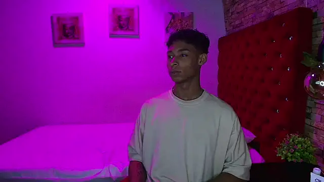 CoffeNaughty nom online show from November 2025 04:12:01 AM