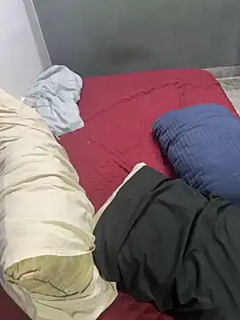 Worldwideshows13 online show from December 2025 08:57:01 PM