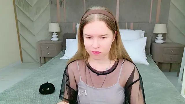 Alida Brice online show from December 2025 05:38:02 AM