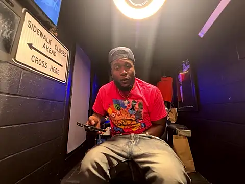 nymphoandthebeast69 online show from April 2026 09:45:01 PM