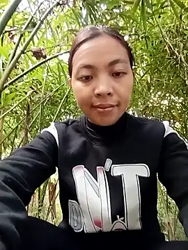 -Miu-98 online show from December 2025 03:14:02 AM