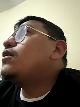 dannybs05 online show from October 2025 05:19:02 AM