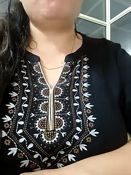 Snapshot of sassy_aly007 chatting on September 2025 09:01:02 AM sassy aly007 online show from September 2025 09:01:02 AM