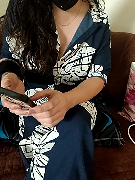 Snapshot of sassy_aly007 chatting on October 2025 09:55:02 AM sassy aly007 online show from October 2025 09:55:02 AM