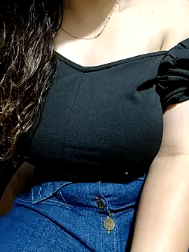 Snapshot of sassy_aly007 chatting on November 2025 04:06:02 PM sassy aly007 online show from November 2025 04:06:02 PM