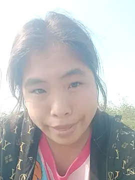 Luyen004 online show from January 2026 03:09:01 AM