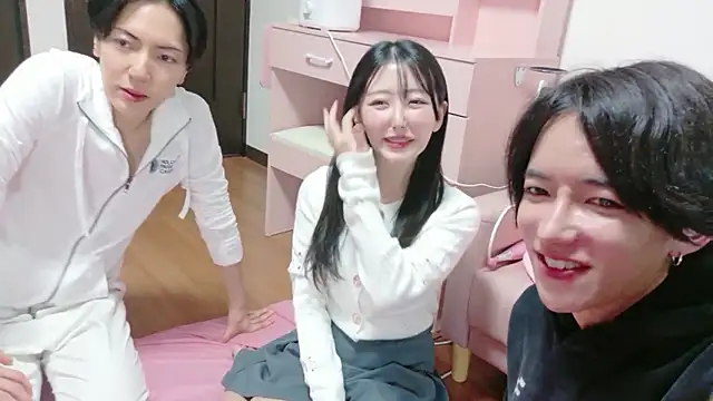 komei abe online show from November 2025 11:43:01 AM