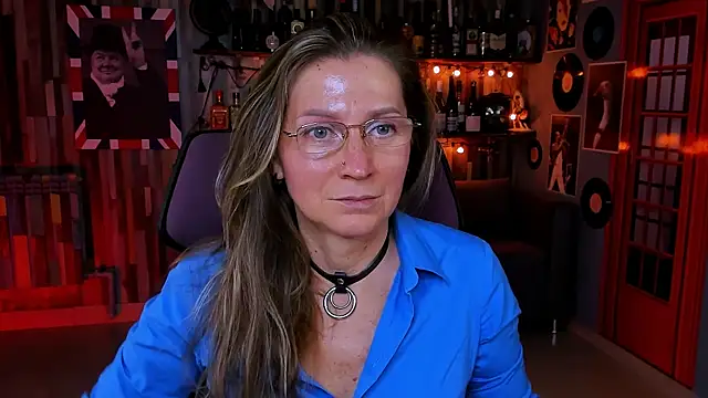 Snapshot of UmaSpace chatting on September 2025 01:11:01 PM UmaSpace online show from September 2025 01:11:01 PM