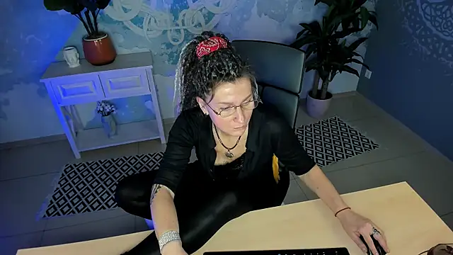 UmaSpace online show from November 2025 05:06:02 AM