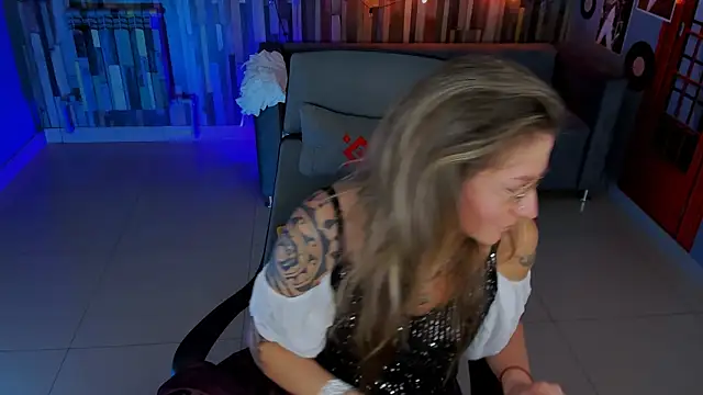 UmaSpace online show from December 2025 05:01:01 AM