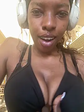 Snapshot of Oceanababe21 chatting on April 2026 02:53:02 PM Oceanababe21 online show from April 2026 02:53:02 PM