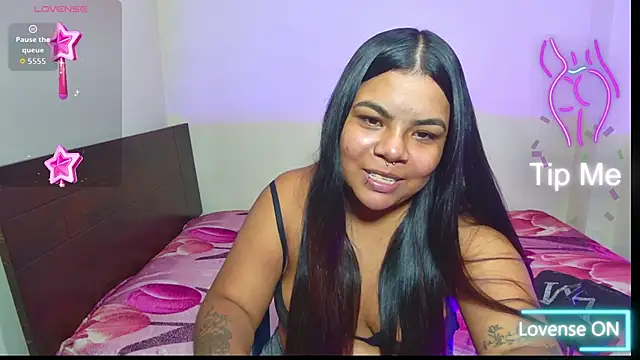 SabrinaSalazar11  online show from September 2025 05:00:02 AM