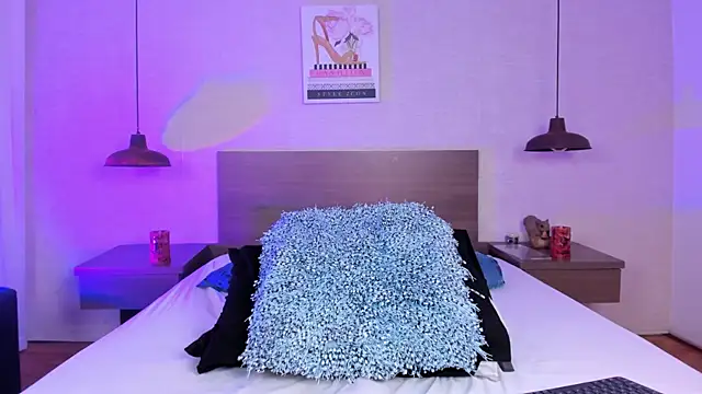 Snapshot of cloehill_ chatting on October 2025 02:43:02 PM cloehill online show from October 2025 02:43:02 PM