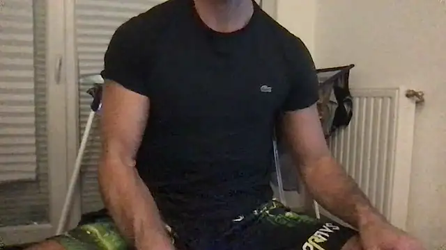 Snapshot of flambeur93 chatting on October 2025 02:49:01 PM flambeur93 online show from October 2025 02:49:01 PM