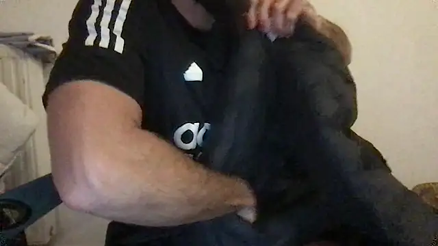 Snapshot of flambeur93 chatting on November 2025 04:44:01 PM flambeur93 online show from November 2025 04:44:01 PM