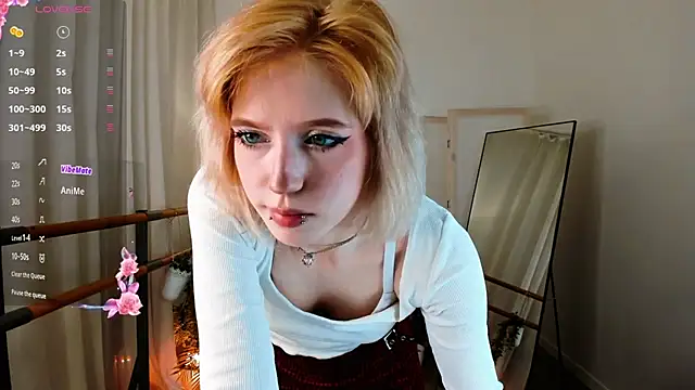 Snapshot of MorgyAsuna_ chatting on November 2025 01:36:01 PM MorgyAsuna online show from November 2025 01:36:01 PM