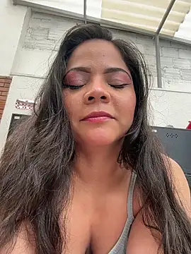 Snapshot of ROUSE_SINCLAIR chatting on February 2026 06:59:02 PM ROUSE SINCLAIR online show from February 2026 06:59:02 PM