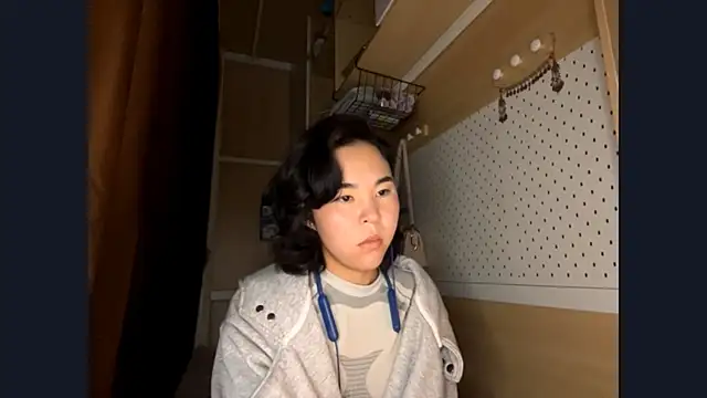 JennyCarpenter online show from April 2026 10:29:02 PM