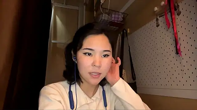 Snapshot of JennyCarpenter chatting on May 2026 10:09:02 AM JennyCarpenter online show from May 2026 10:09:02 AM