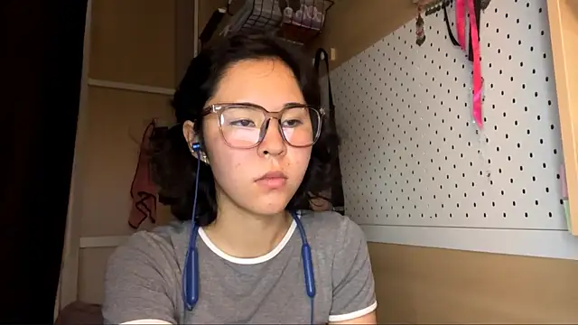 Snapshot of JennyCarpenter chatting on May 2026 05:03:02 AM JennyCarpenter online show from May 2026 05:03:02 AM