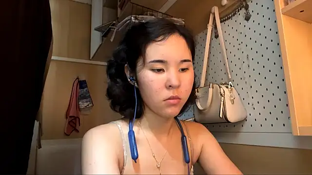 Snapshot of JennyCarpenter chatting on May 2026 04:52:01 AM JennyCarpenter online show from May 2026 04:52:01 AM
