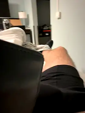 Snapshot of maxh08625 chatting on October 2025 08:49:01 PM maxh08625 online show from October 2025 08:49:01 PM