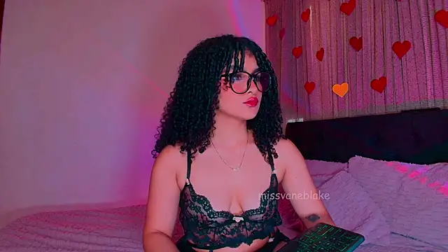 missvaneblake online show from February 2026 12:05:02 PM