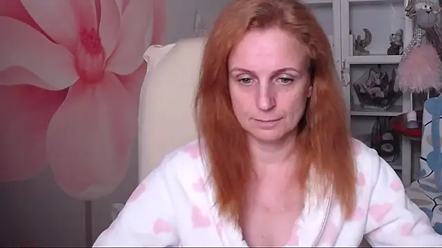 Snapshot of Venus_love1 chatting on May 2026 05:42:01 PM Venus love1 online show from May 2026 05:42:01 PM