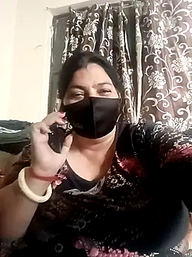 Snapshot of Love-890 chatting on November 2025 06:18:02 AM Love-890 online show from November 2025 06:18:02 AM