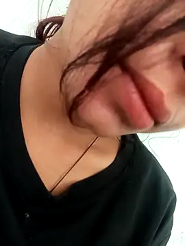 Aaisha-16 online show from March 2026 02:52:02 AM