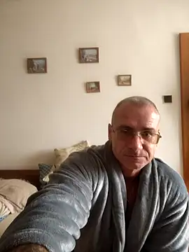 chcem1975 online show from September 2025 09:55:02 AM