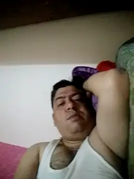 Love40777 online show from November 2025 09:46:01 PM