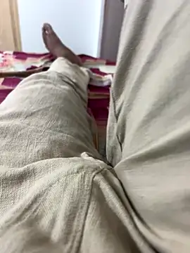 Snapshot of hornylonda139 chatting on September 2025 07:04:01 PM hornylonda139 online show from September 2025 07:04:01 PM