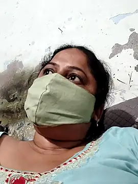 Mmm143 online show from March 2026 12:33:11 PM