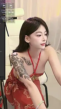 lulu5211 online show from November 2025 02:38:02 PM