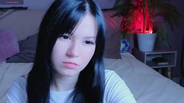 Aurora Gilbert online show from October 2025 03:24:02 PM