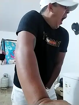 Alex man23 online show from September 2025 06:41:02 PM