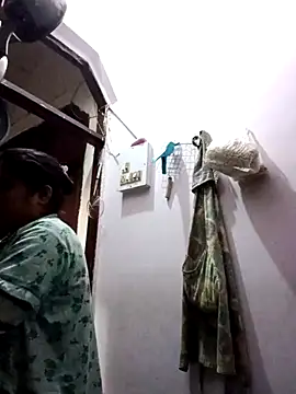 Snapshot of aliya-jaan71 chatting on November 2025 05:28:02 AM aliya-jaan71 online show from November 2025 05:28:02 AM