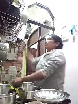 Snapshot of aliya-jaan71 chatting on December 2025 05:07:01 PM aliya-jaan71 online show from December 2025 05:07:01 PM