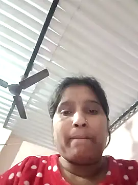 Snapshot of aliya-jaan71 chatting on December 2025 06:12:01 PM aliya-jaan71 online show from December 2025 06:12:01 PM