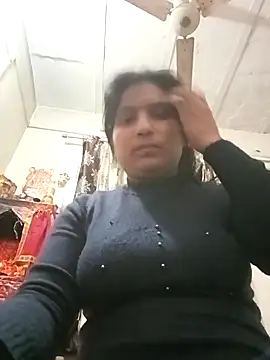 aliya-jaan71 online show from February 2026 08:29:01 AM