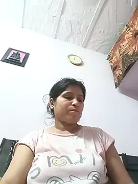 aliya-jaan71 online show from March 2026 06:13:02 AM