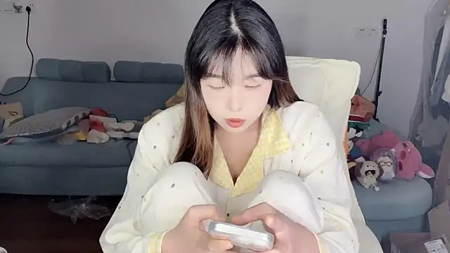 Akong11 online show from April 2026 05:10:01 PM