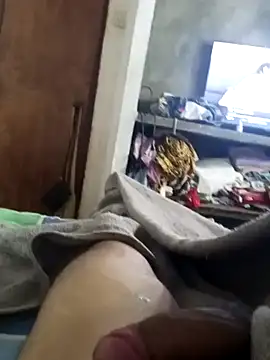 carluis2 online show from April 2026 05:30:01 PM