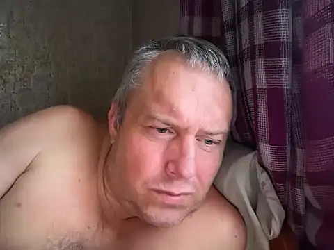 evulis1 online show from September 2025 12:40:02 PM